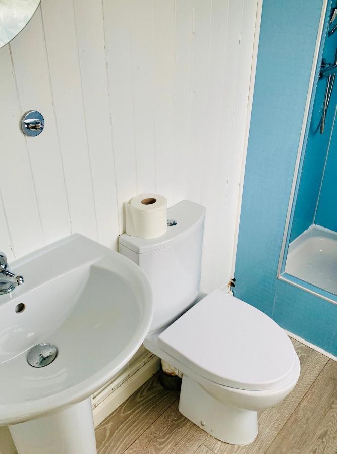 Bunnahabhain 5 - Farm Stay - Stunning Sea And Rural Views Stranraer Exterior photo