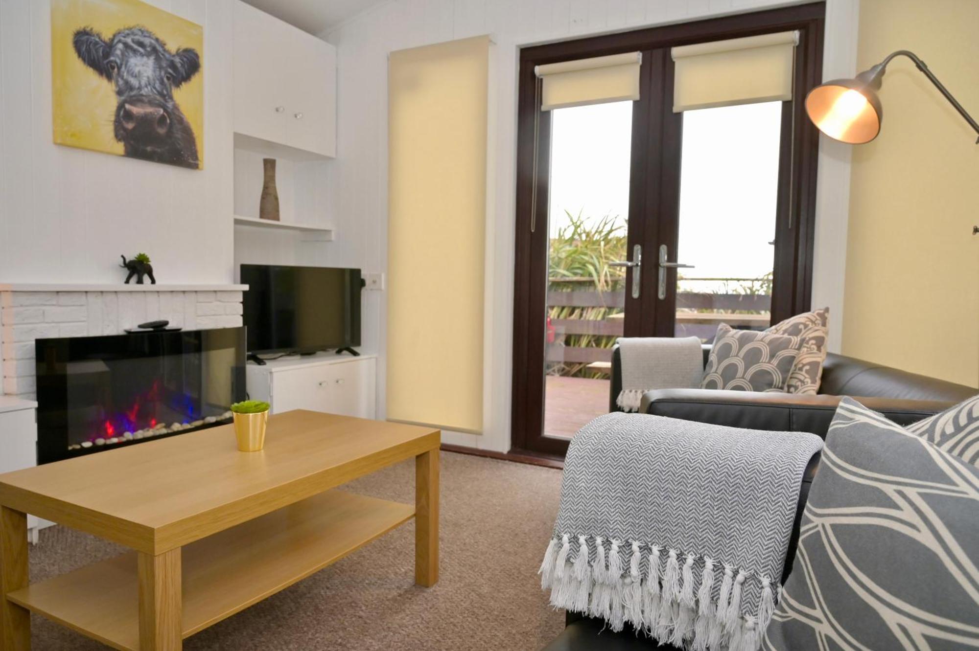 Bunnahabhain 5 - Farm Stay - Stunning Sea And Rural Views Stranraer Exterior photo